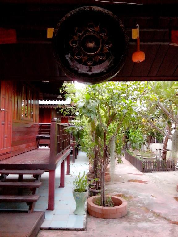 Baan Kong Homestay Пра Након Си Аютая Екстериор снимка