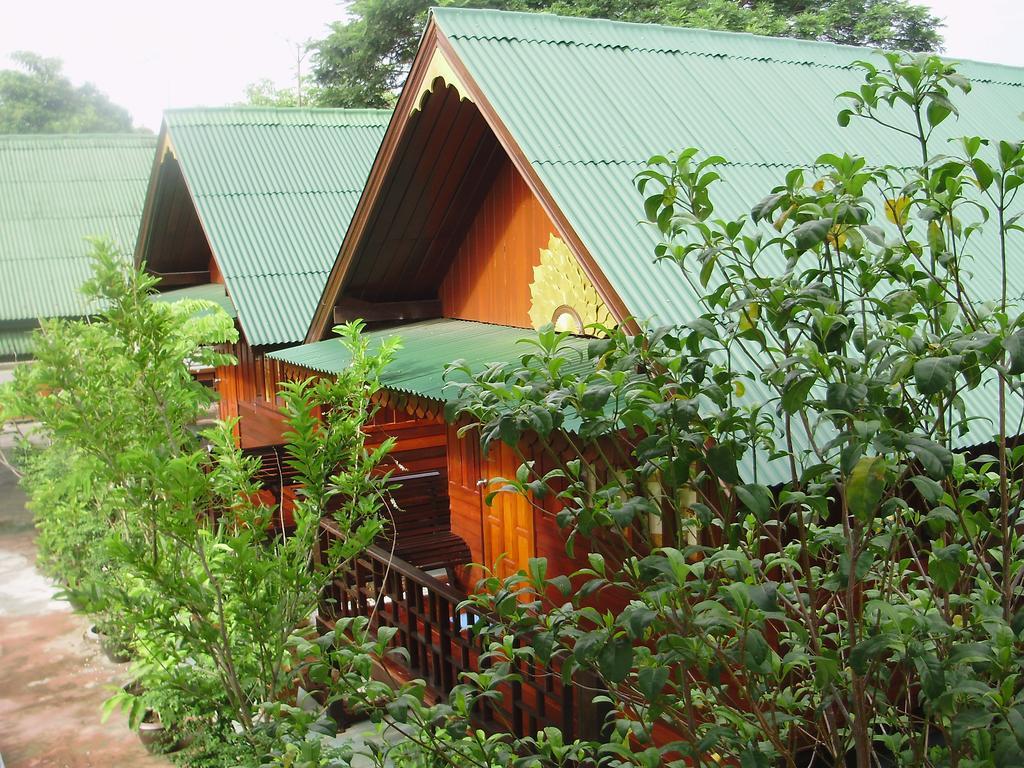 Baan Kong Homestay Пра Након Си Аютая Екстериор снимка
