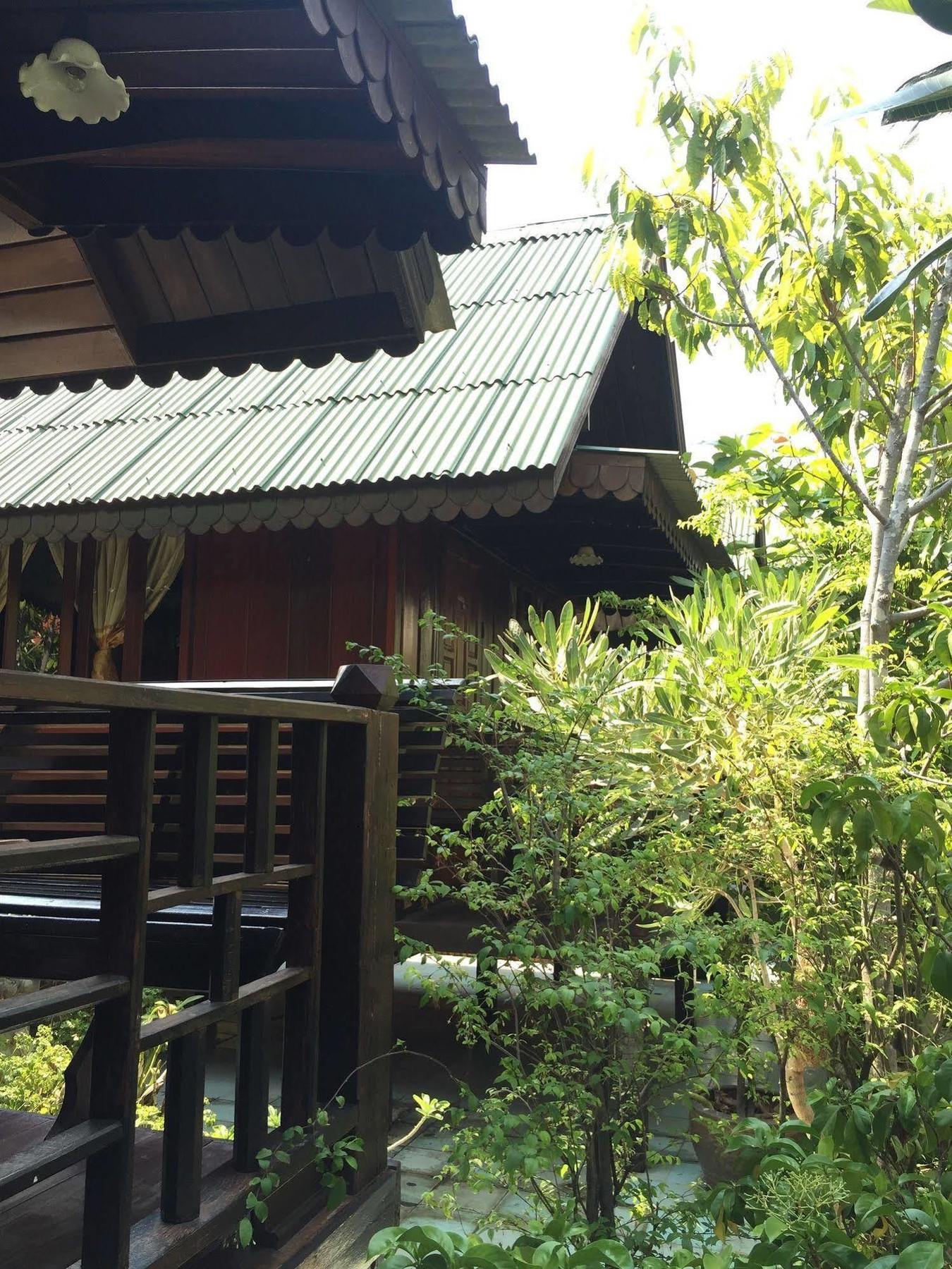 Baan Kong Homestay Пра Након Си Аютая Екстериор снимка