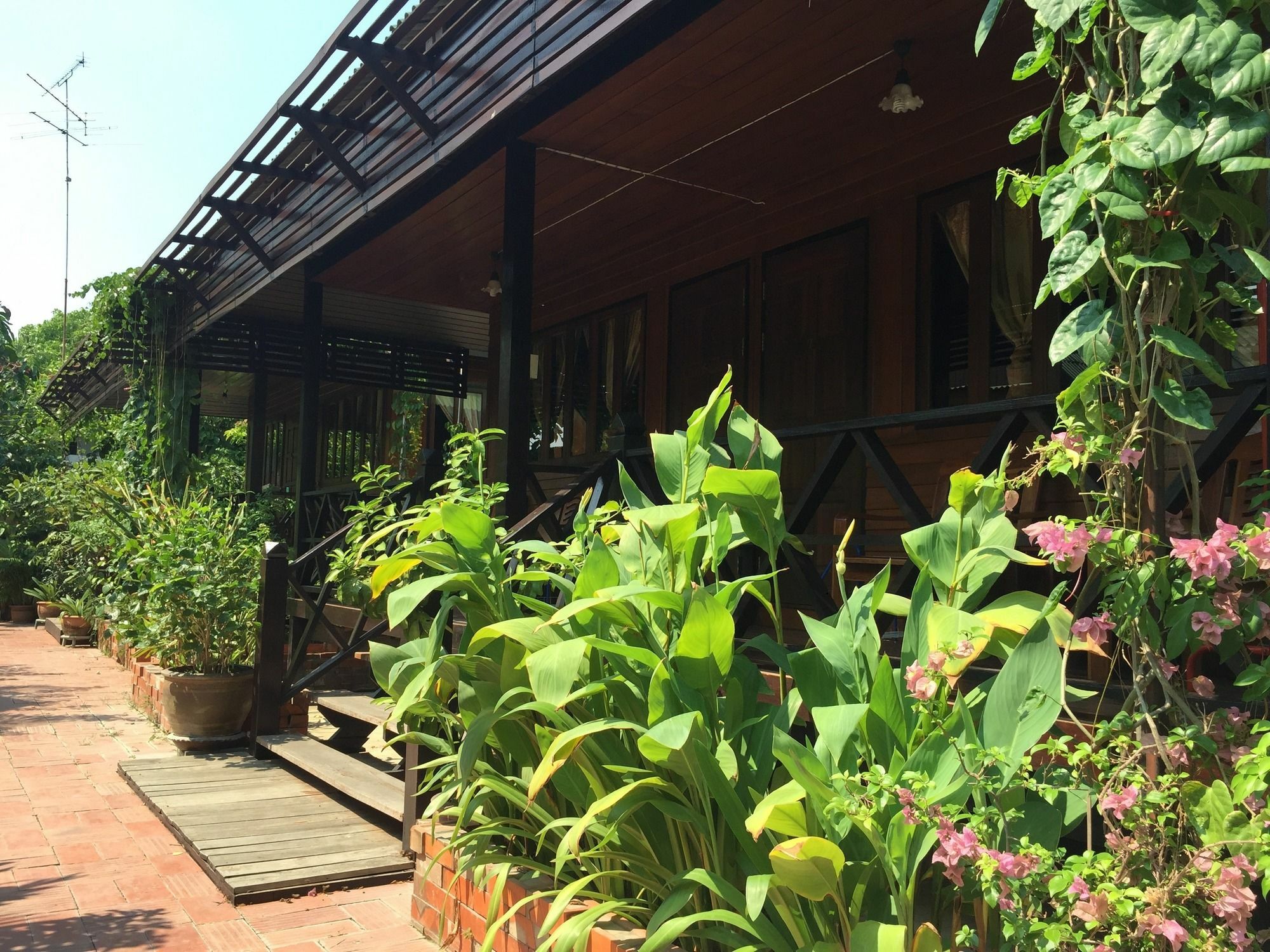 Baan Kong Homestay Пра Након Си Аютая Екстериор снимка