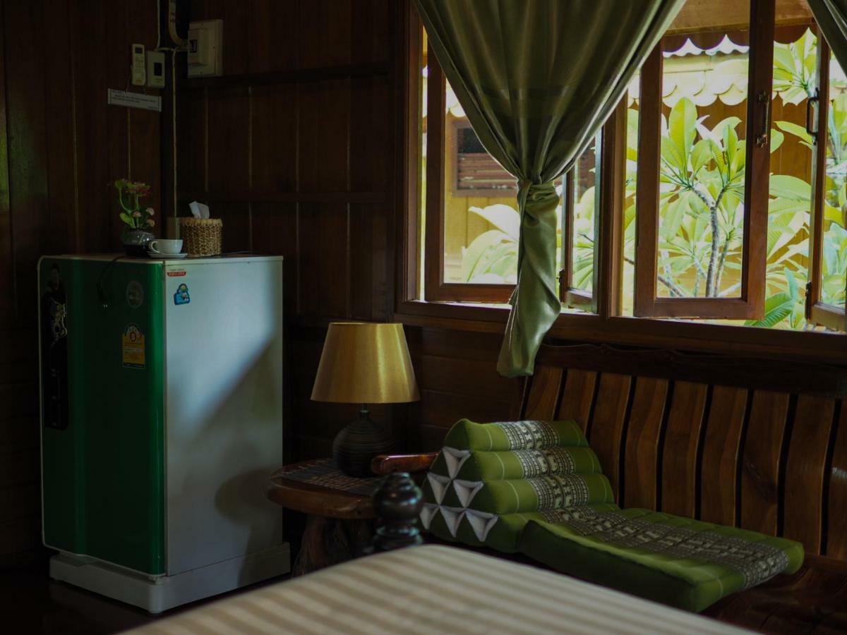 Baan Kong Homestay Пра Након Си Аютая Екстериор снимка