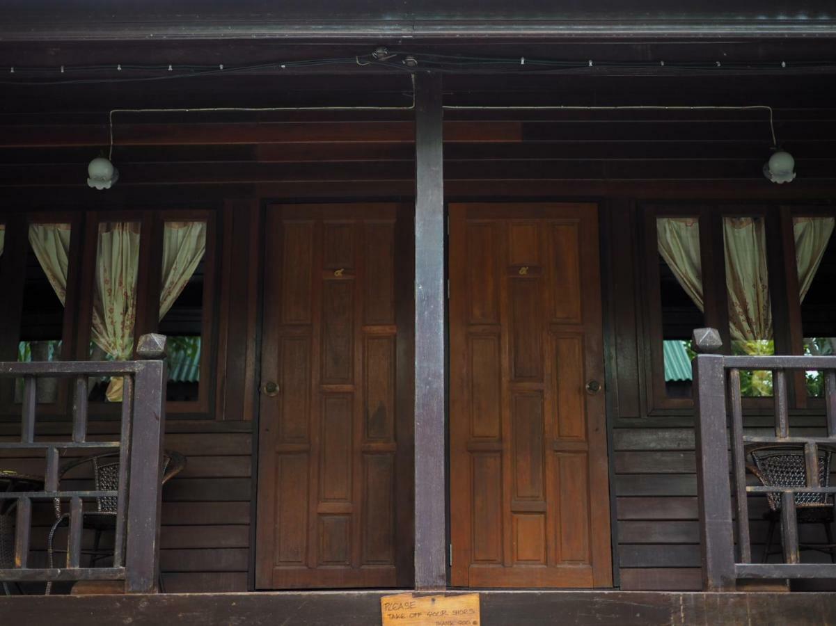 Baan Kong Homestay Пра Након Си Аютая Екстериор снимка